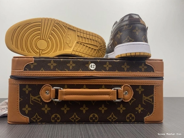 1 Off-Louis x OW LOW AJ1 Air Jordan 0807